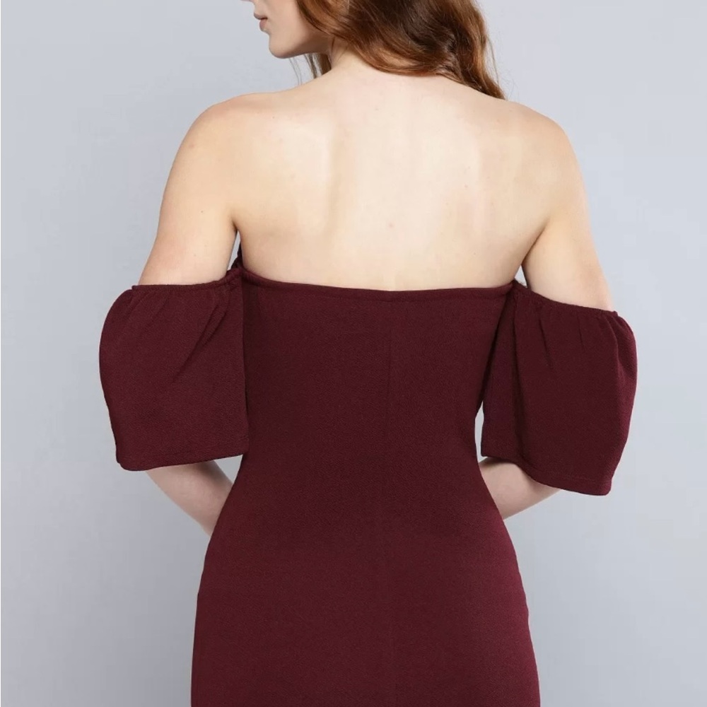 Chic Strapless Burgundy Dress